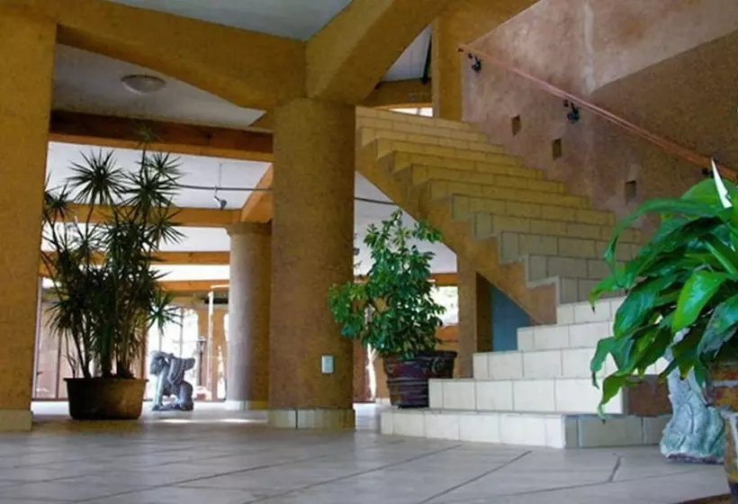 ホテル Turinjandi Resort