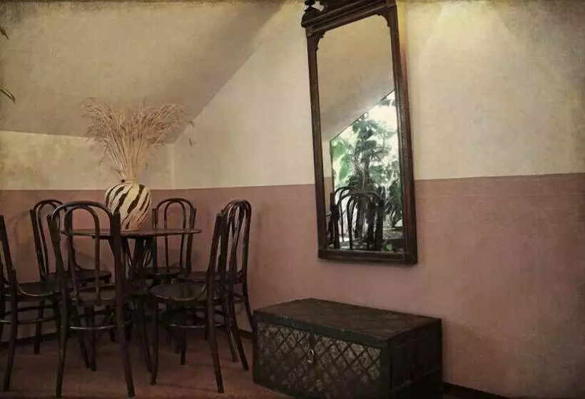 Hotelli Usadba Pleshanova