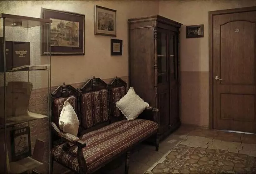 Hotelli Usadba Pleshanova