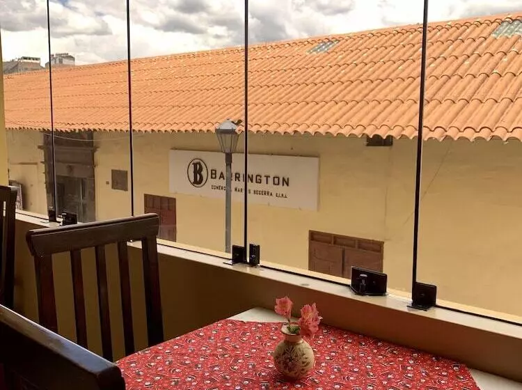 هتل Valle Del Inca