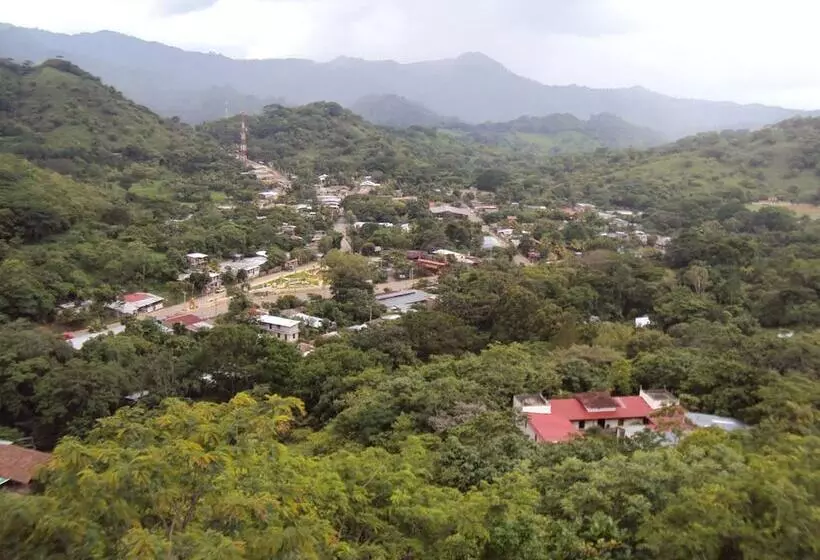 هتل Y Restaurante Sueno De La Campana