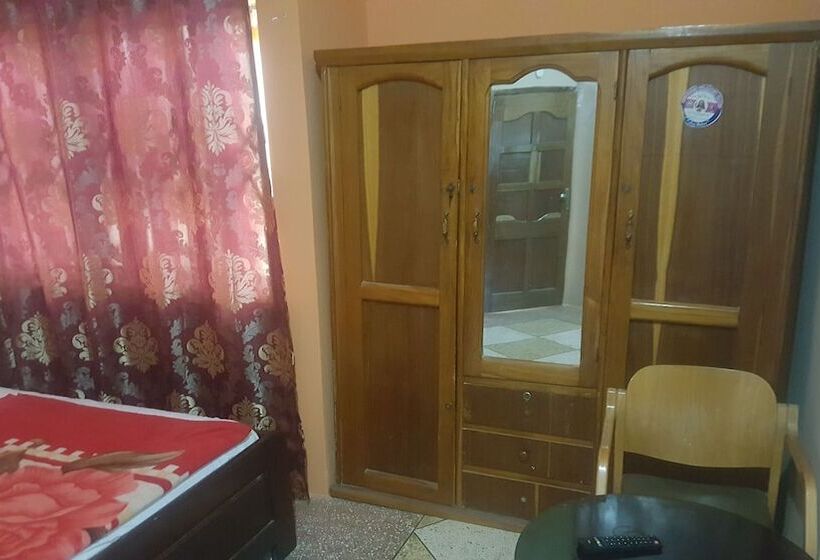 ホテル Yelsking Royal Lodge