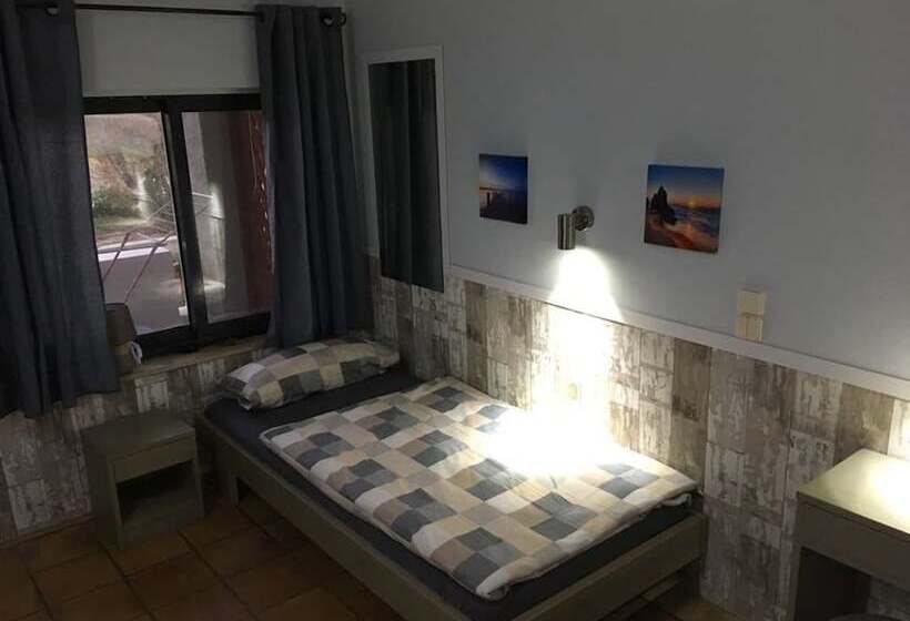 بنسيون Anissaras Beach Appartement