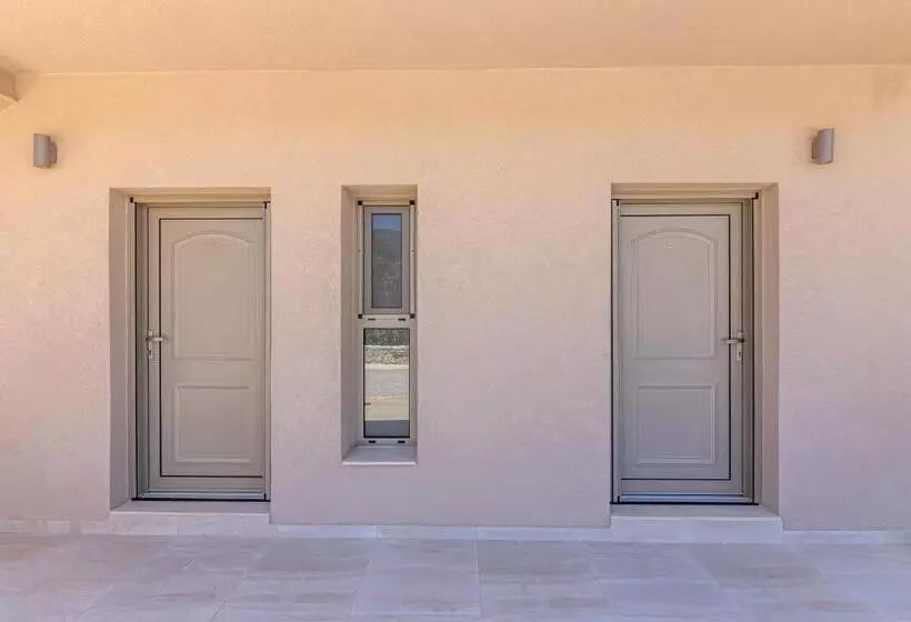 Majatalo Mythos Village