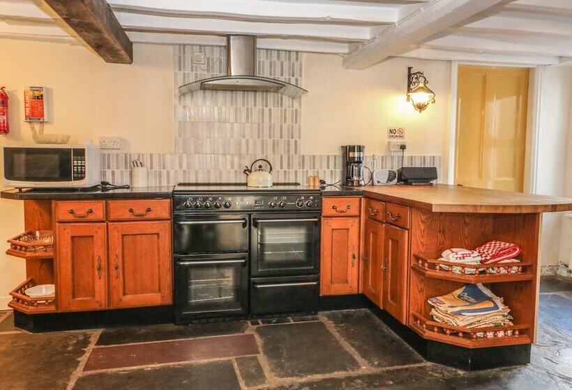 The Little White House