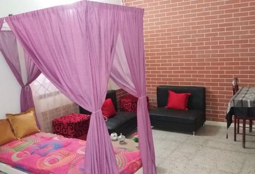 Общежитие Estudio 63 Playa Los Cocos