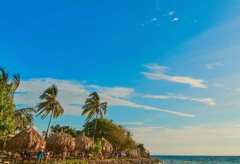 ユースホステル Isla Mucura