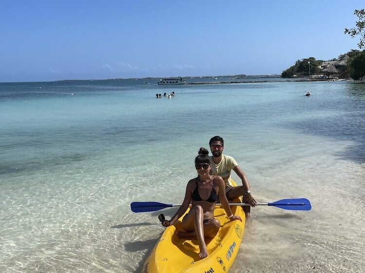 فندق صغير Isla Mucura