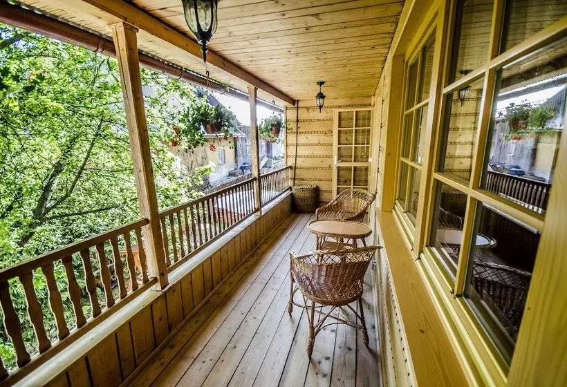 Aamiaismajoitus (B&B) Agroturystyka Sarenka