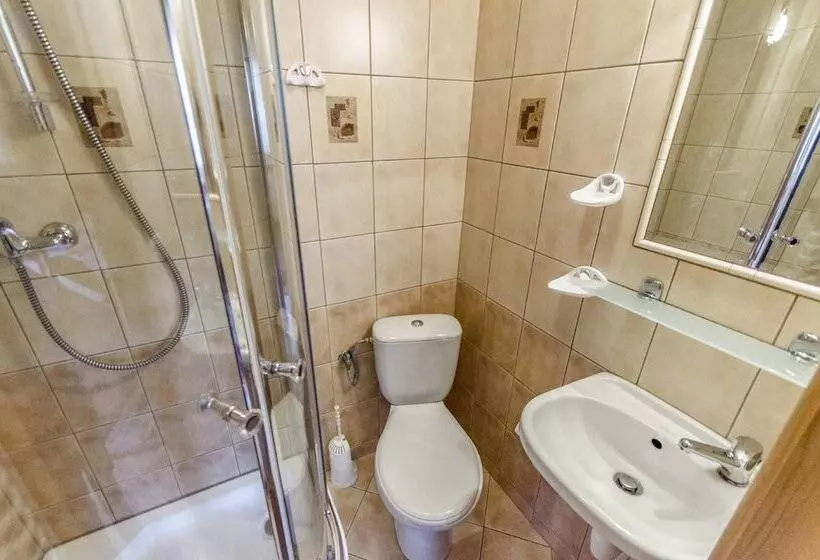 Aamiaismajoitus (B&B) Agroturystyka Sarenka