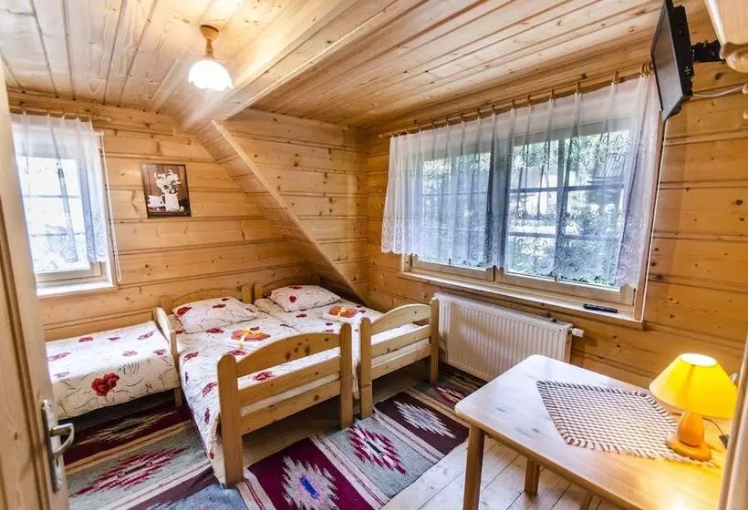 Aamiaismajoitus (B&B) Agroturystyka Sarenka