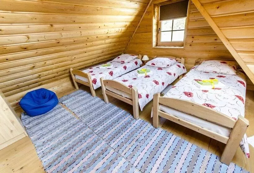 Aamiaismajoitus (B&B) Agroturystyka Sarenka
