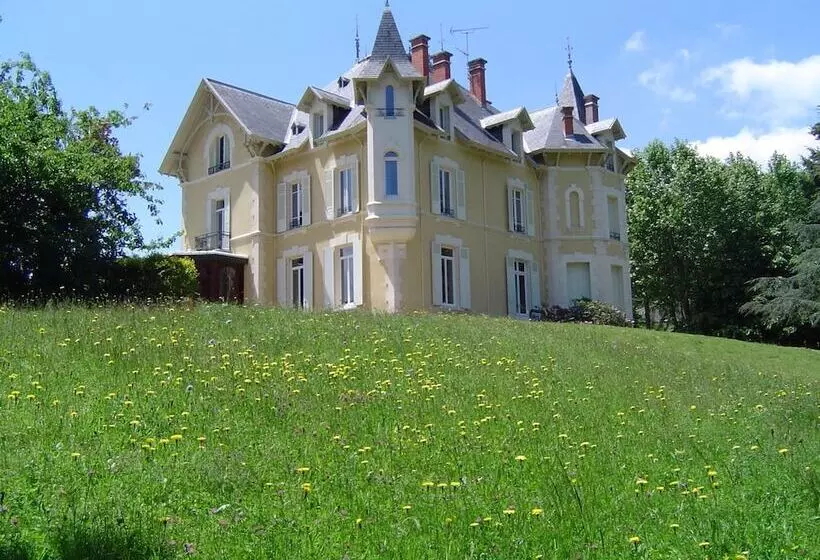 ベッドアンドブレックファースト Chambres D Hôtes Du Domaine Des Soyeux