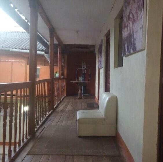 Hostal Norte   Hostel