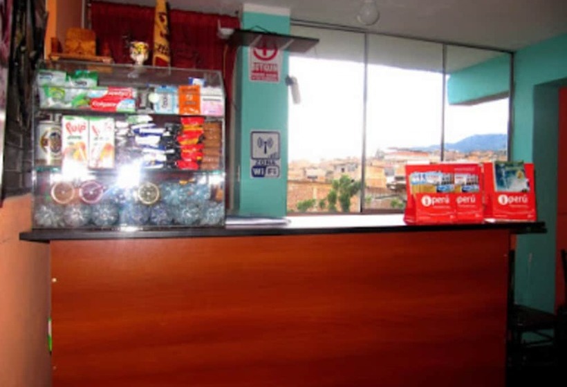 Hostal Norte   Hostel