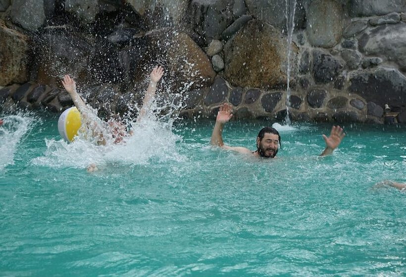 호텔 Amuntai Rainforest Lodge