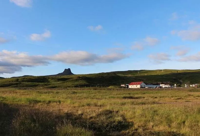 هتل Bjarkalundur