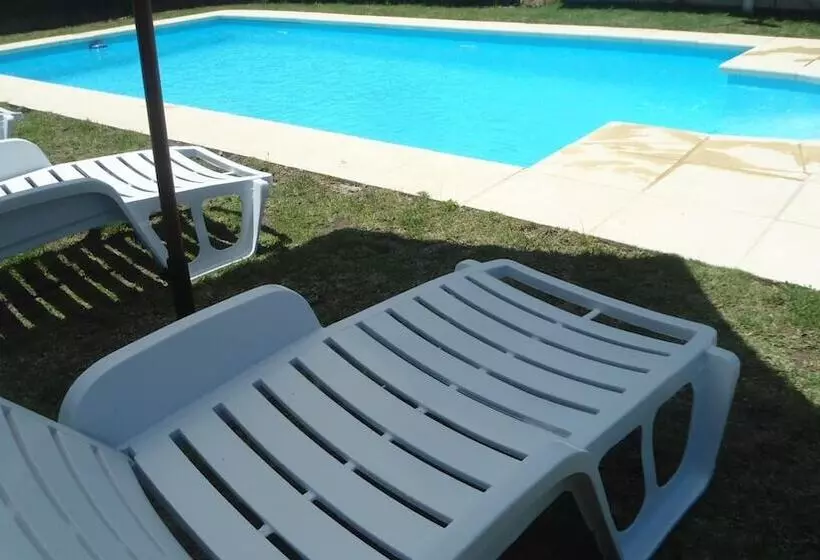 Hotelli Cabanas Del Este