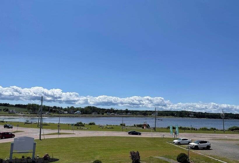 Otel Gateway To Greenwich Suites