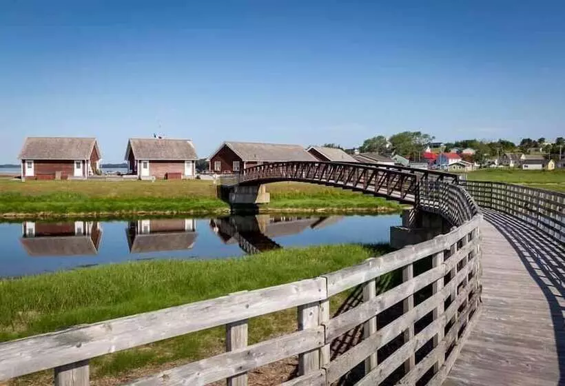 Hotelli Gateway To Greenwich Suites