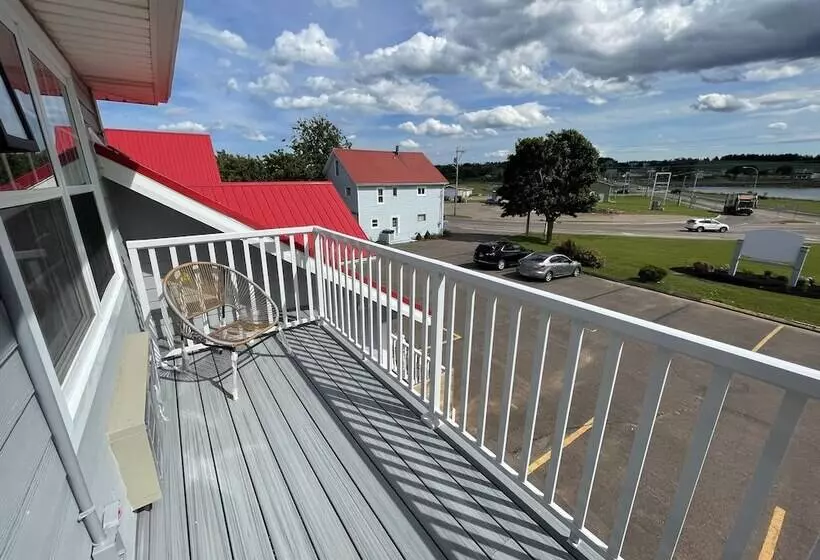 Hotelli Gateway To Greenwich Suites