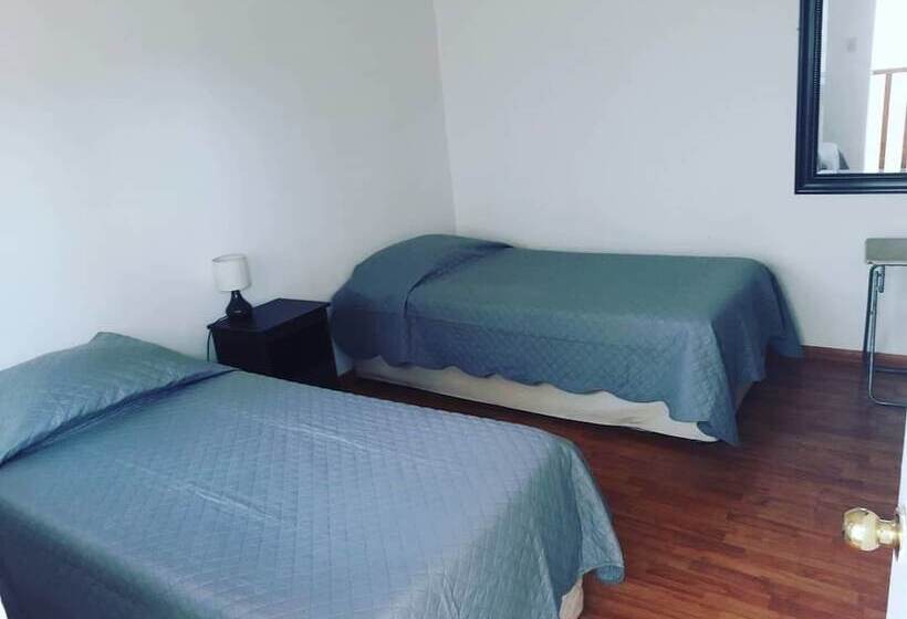 בית מלון כפרי Mucura