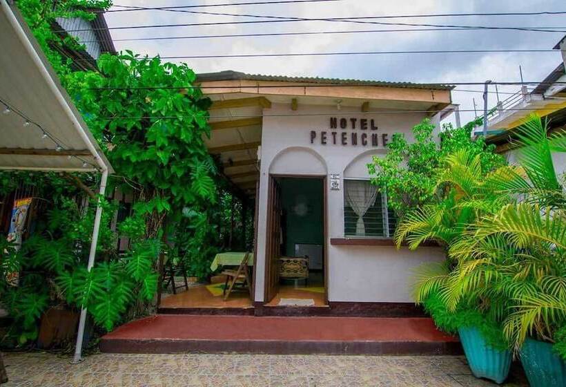 هتل Petenchel