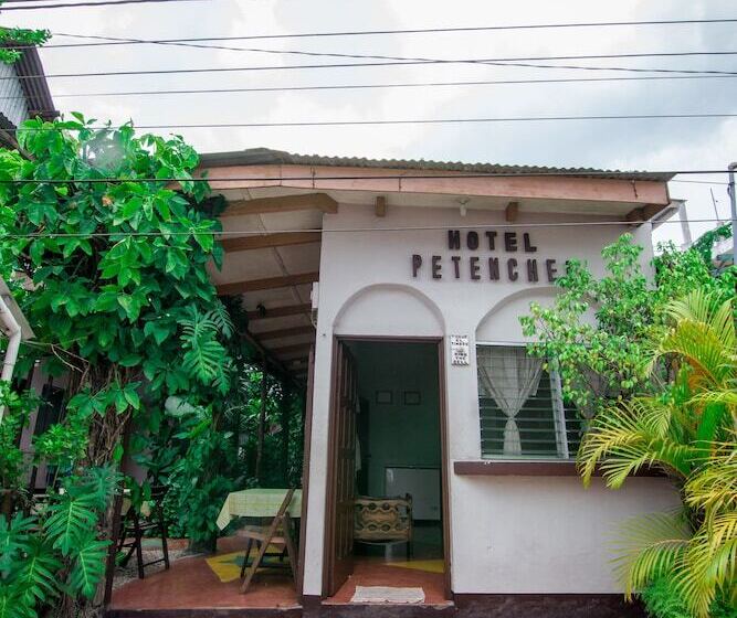 هتل Petenchel