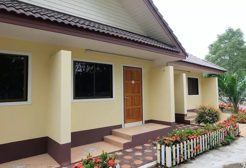 Hotelli Suan Kaew Resort