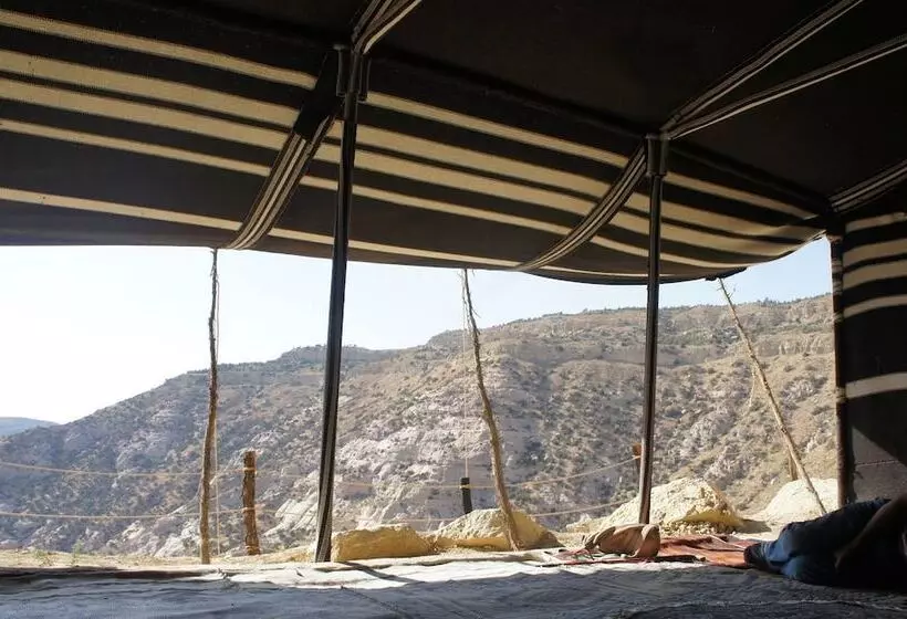 هتل Wadi Dana Eco Camp And Lodge