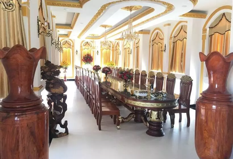 King Hotel Quang Ngai