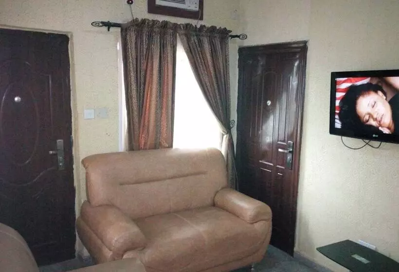 Leksokky Hotel And Suites