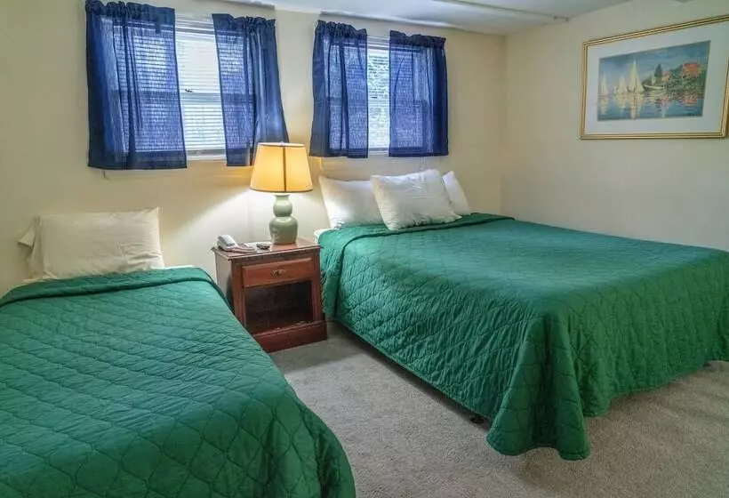 Mount Whittier Motel