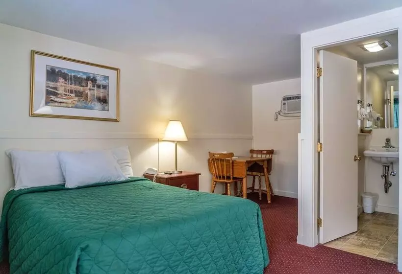 Mount Whittier Motel