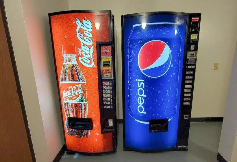 Wagner Lakeside Motel