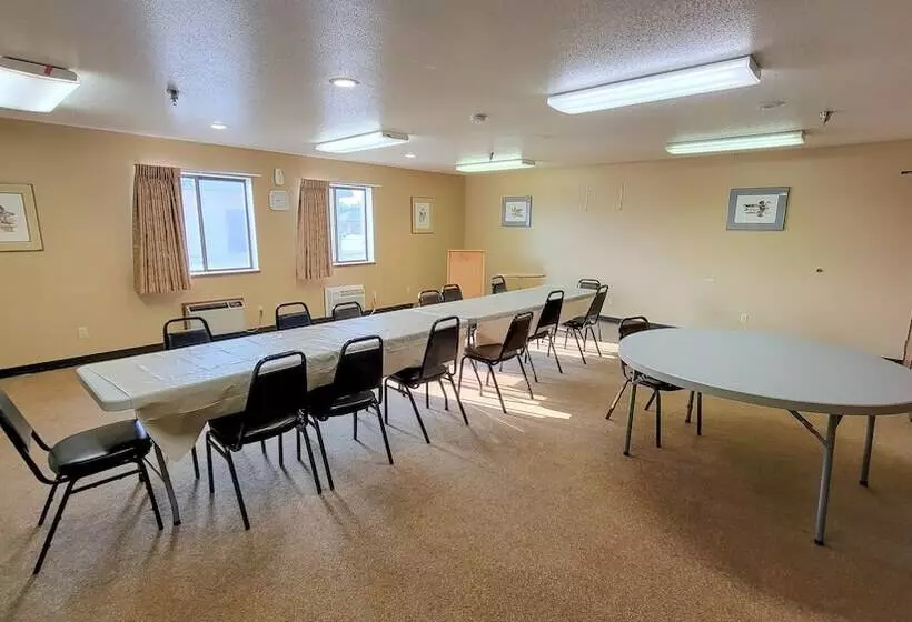 Wagner Lakeside Motel