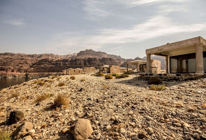 تختخواب و صبحانه Mujib Chalets