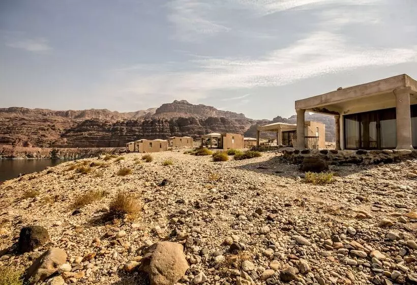 تختخواب و صبحانه Mujib Chalets