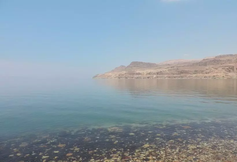 تختخواب و صبحانه Mujib Chalets