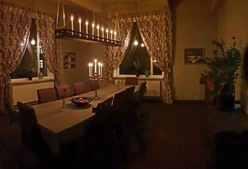 Aamiaismajoitus (B&B) Pensionat Stalldalen