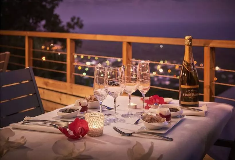 تختخواب و صبحانه Villa Romeo