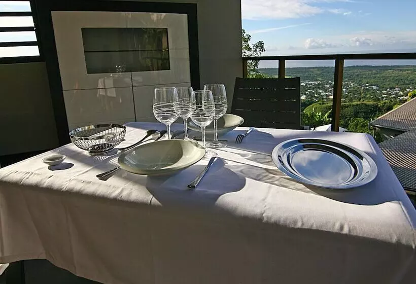 تختخواب و صبحانه Villa Romeo