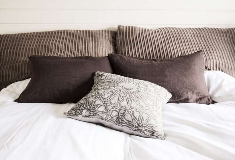 Gullfoss & Geysir Luxury Cabin