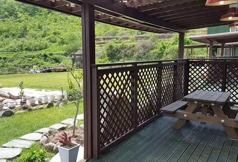 Hadong Sansuae Pension