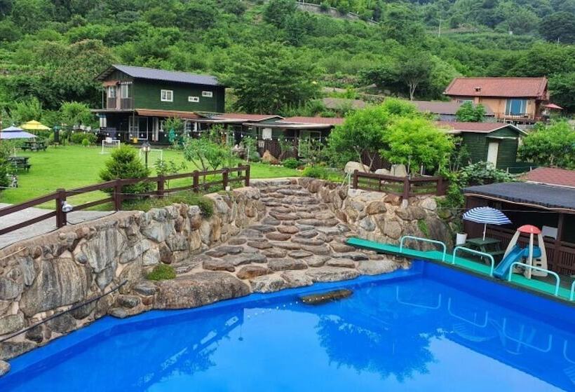 Hadong Sansuae Pension