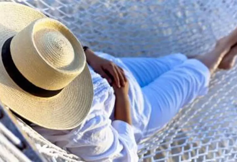 مسافرخانه Cerrito Tropical