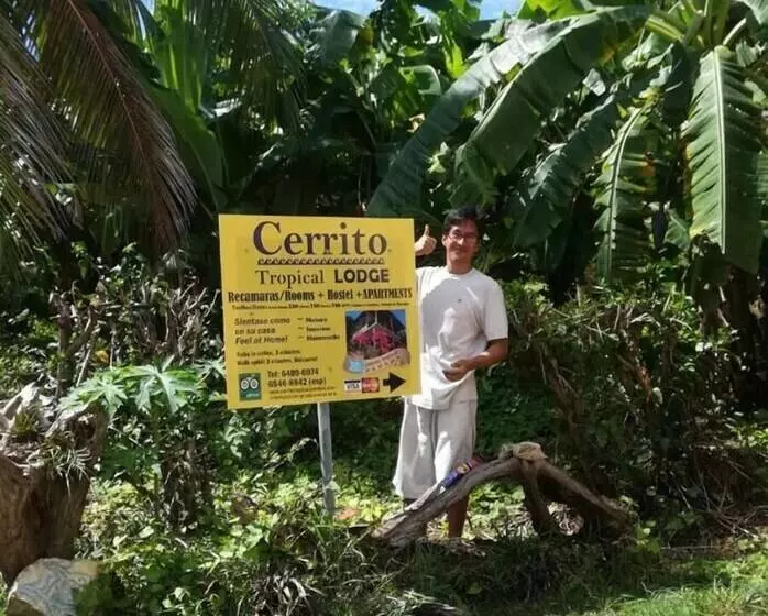 مسافرخانه Cerrito Tropical