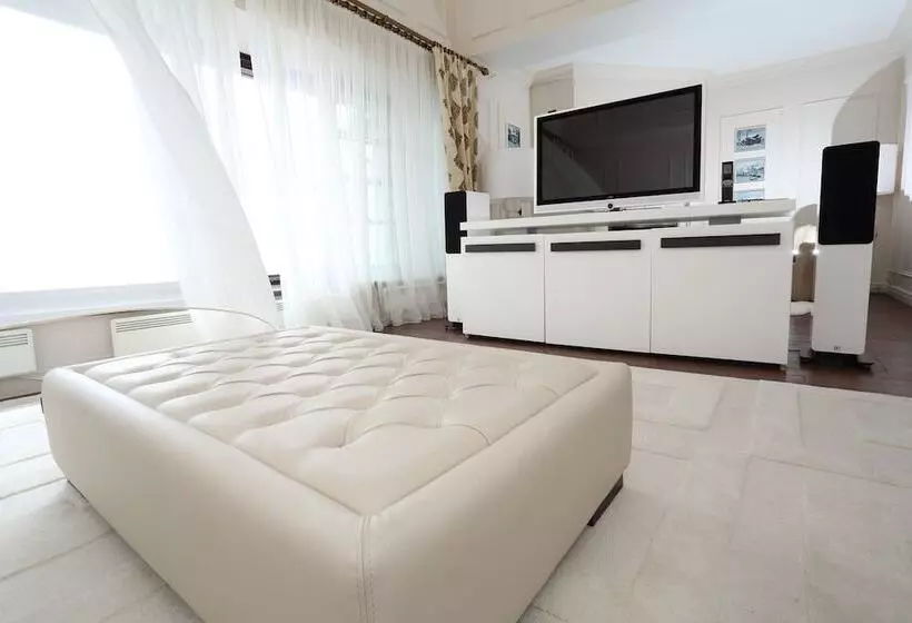 هتل Baikal Residence