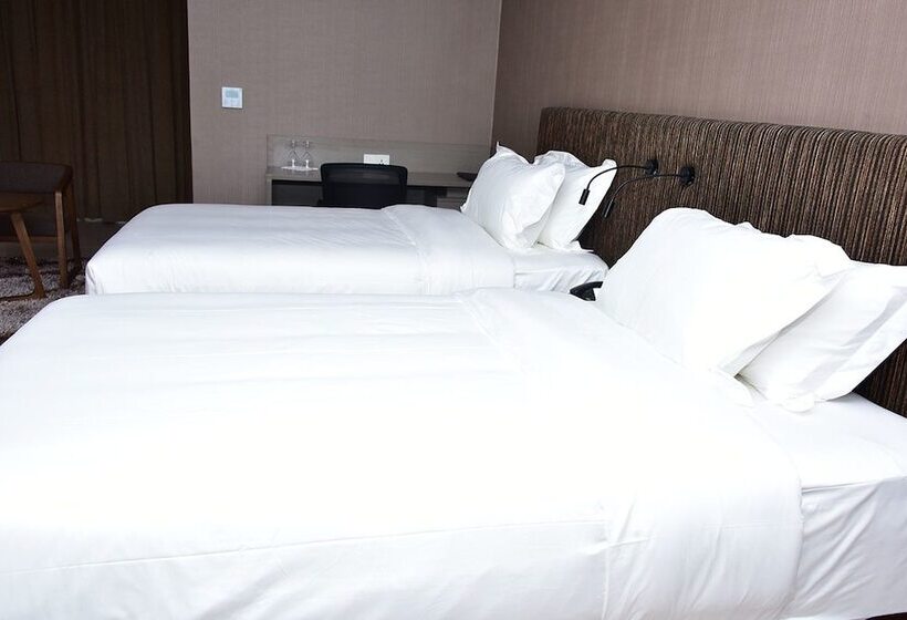 هتل Divine Center