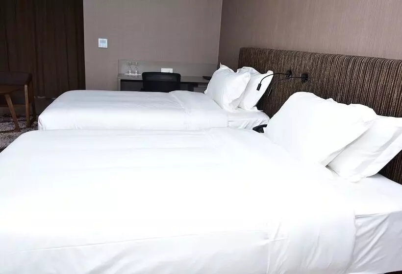 هتل Divine Center